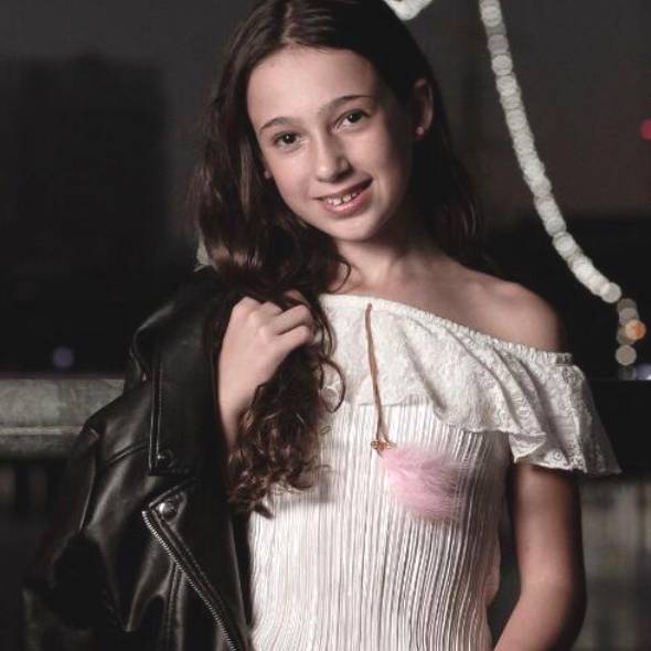 Zoe Nievas Barsuk_